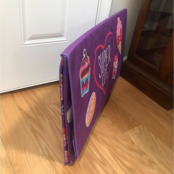 JoJo Siwa collapsible storage bin - Picture 7 of 7